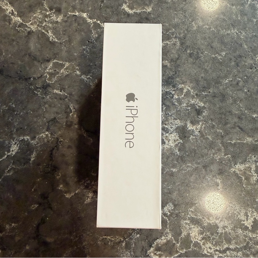 iPhone 6 Space Gray, 64 GB (Box Only) - Picture 3 of 4